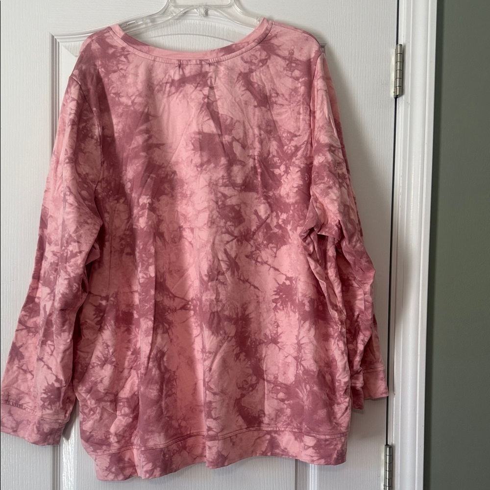 D & Co Pink Tie-Dye Sweatshirt and Short Set Women's Size 4X - Picture 2 of 5
